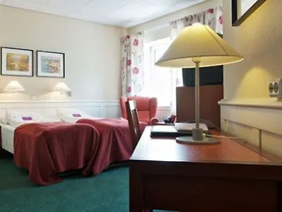 Comfort Nobel Hotel 3*